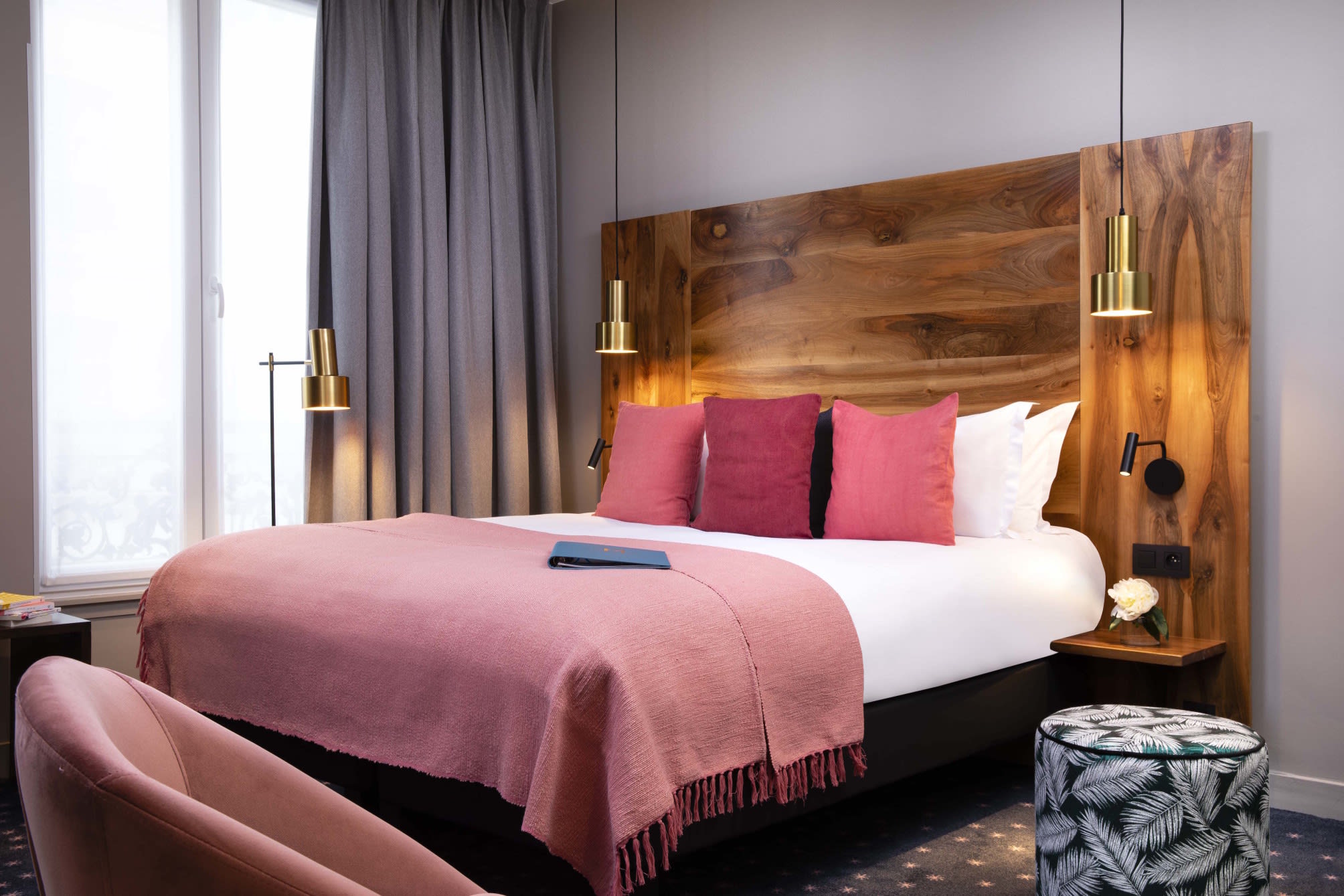 Hôtel Maxim Folies 1