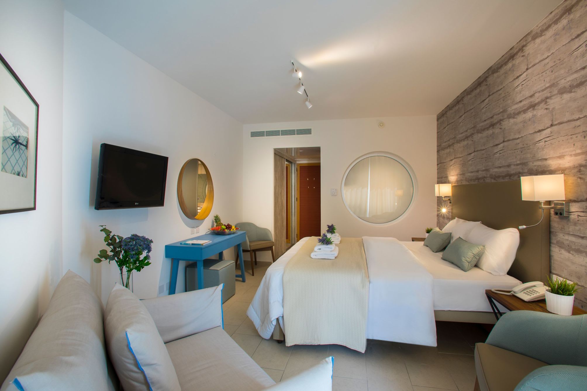 Leonardo Plaza Cypria Maris Beach Hotel & Spa 3