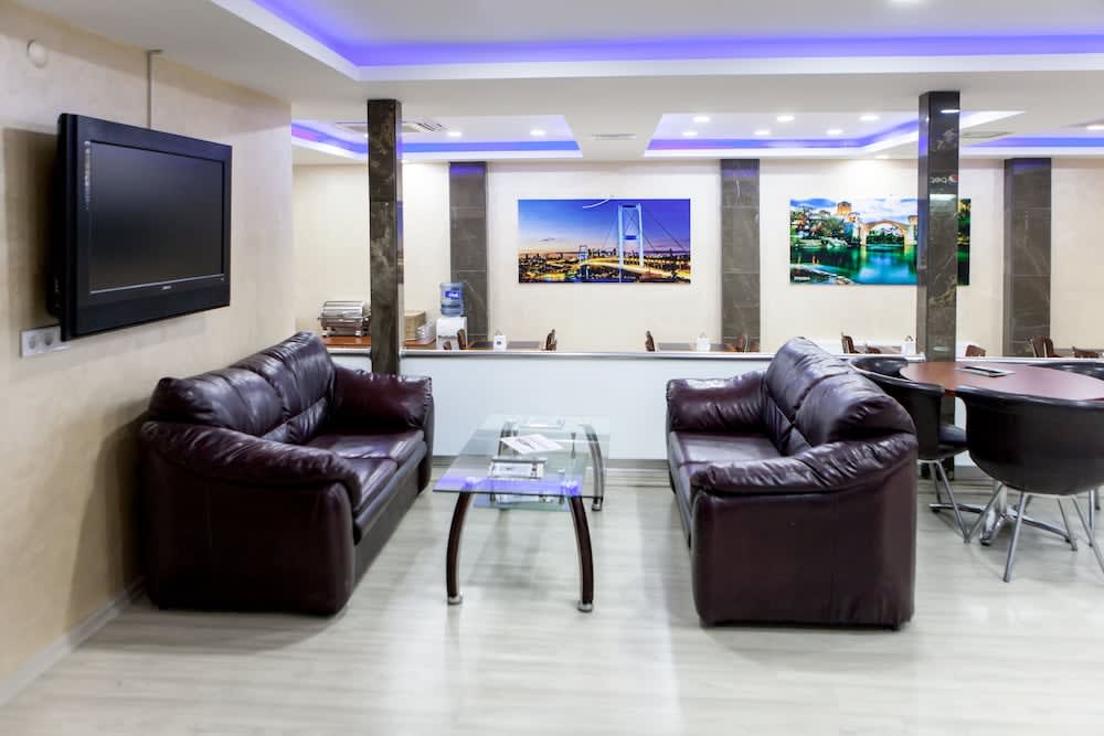 Paris - Istanbul - Lal Hotel