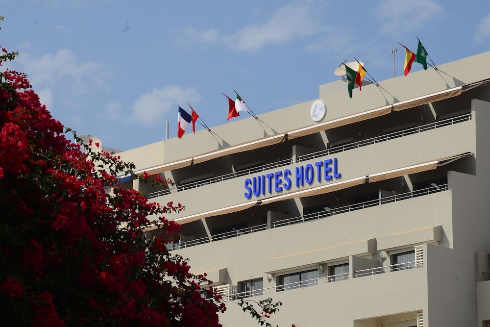 Paris - Casablanca - Suites Hotel Le Yacht