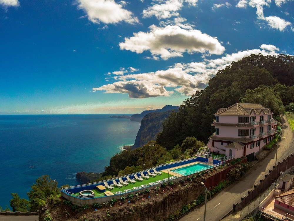 Lyon - Madère - Santana in Nature Bed & Breakfast