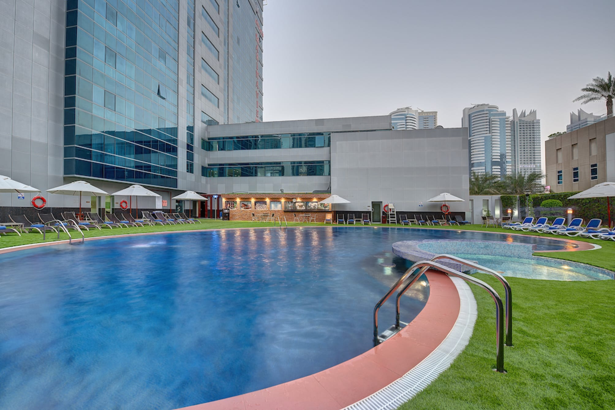 Marina View Hotel Apartments 1