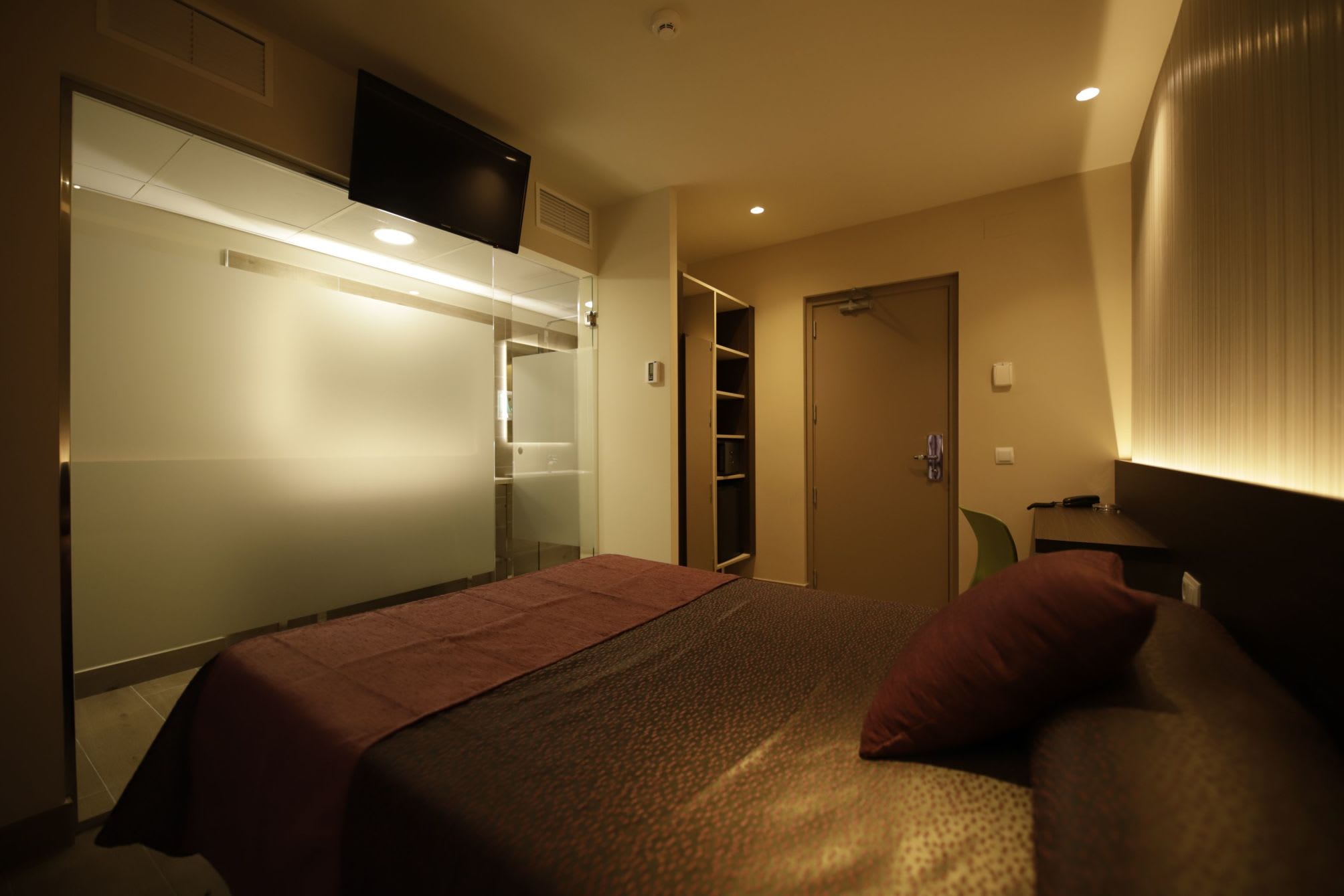 Hotel Papi Blau 2