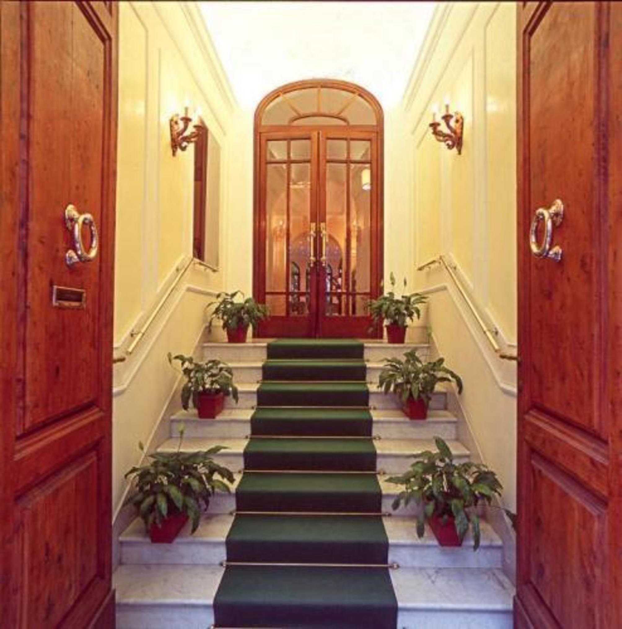 Hotel Astoria Garden 2