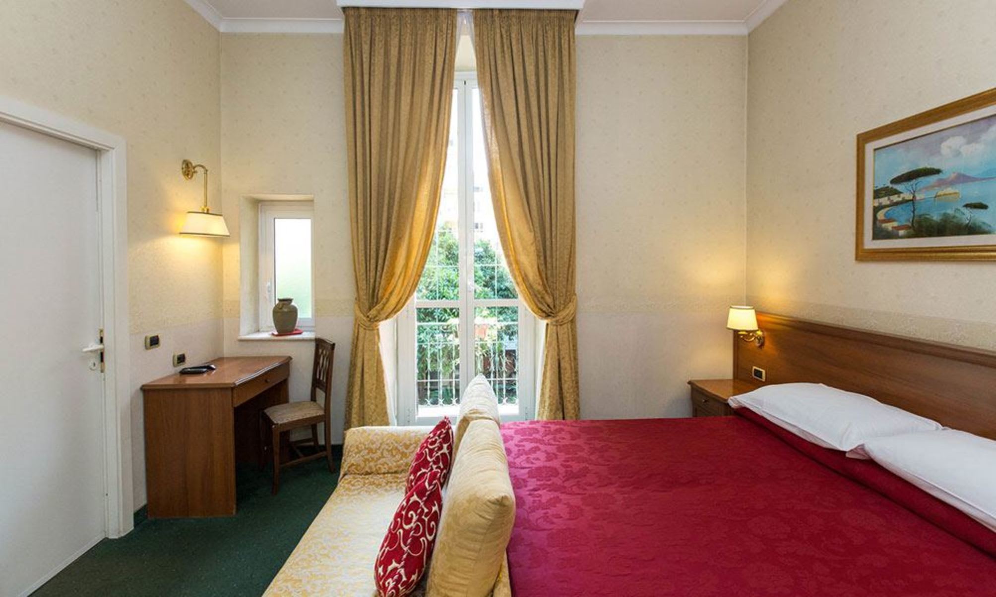 Hotel Astoria Garden 1