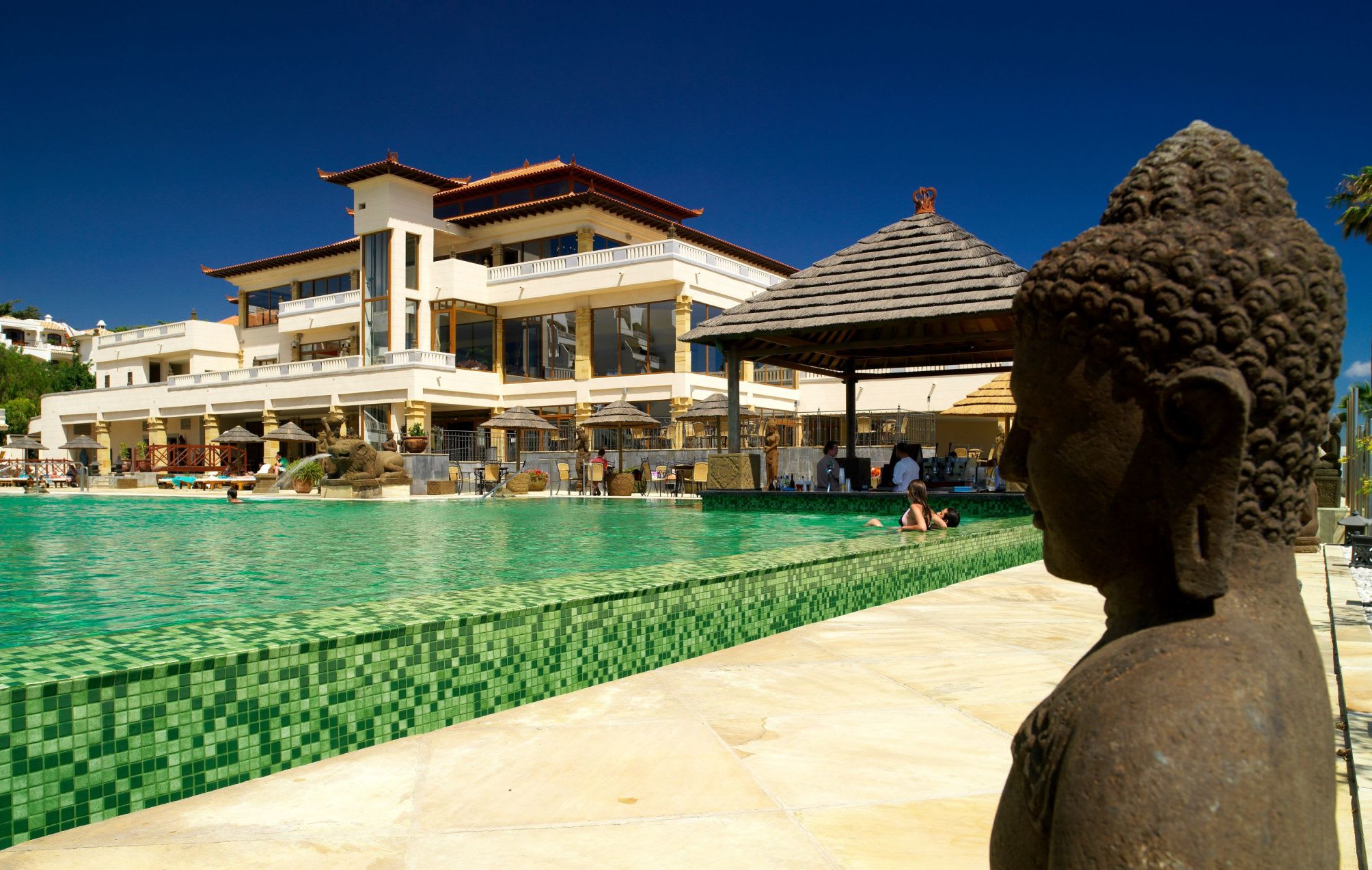 Regency Country Club, Apartments Suites 1