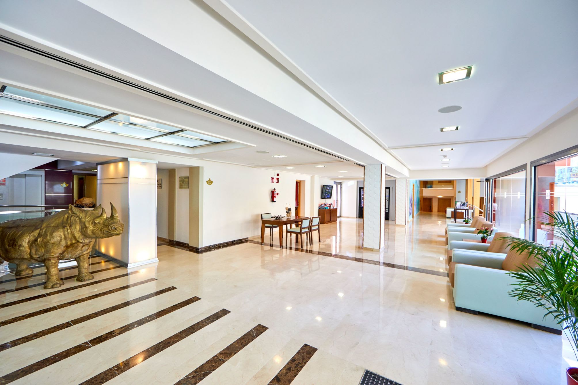 MLL Mediterranean Bay - Adults Only 4