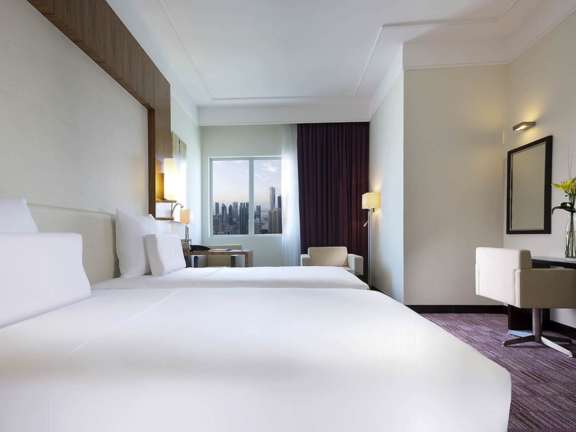 Pullman Dubai Jumeirah Lakes Towers 4