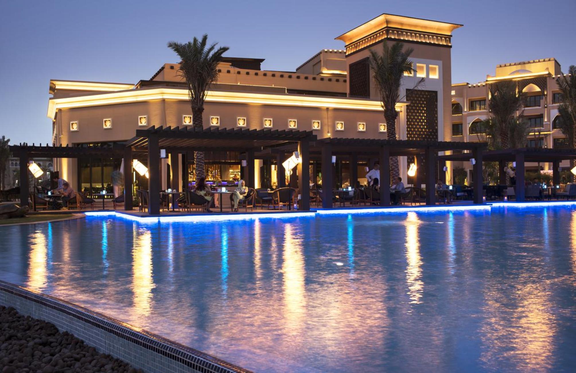 Saadiyat Rotana Resort and Villas 5