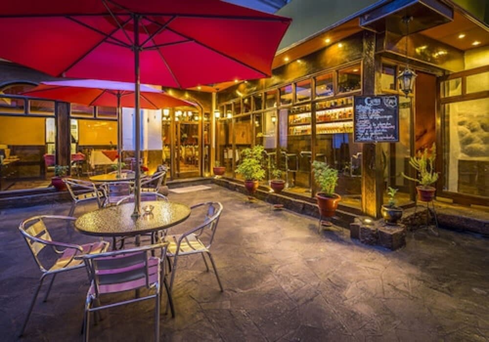 Santiago - Cusco - Hotel Oblitas Plaza De Armas Cusco