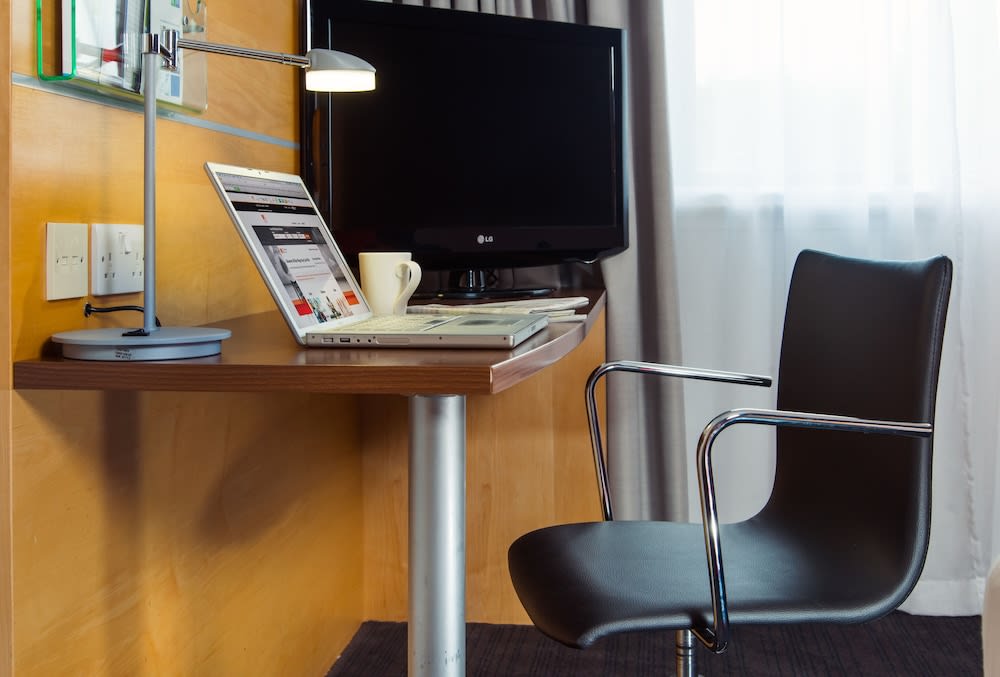 Holiday Inn Express CAMBRIDGE by IHG 5