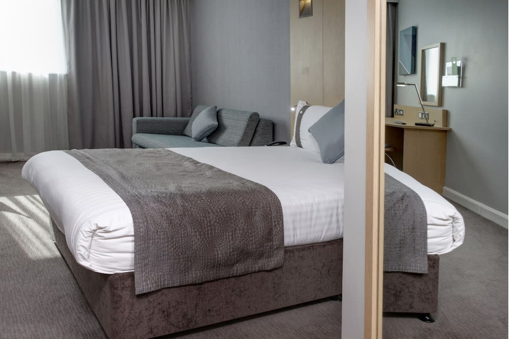 Holiday Inn LONDON - LUTON AIRPORT by IHG 5