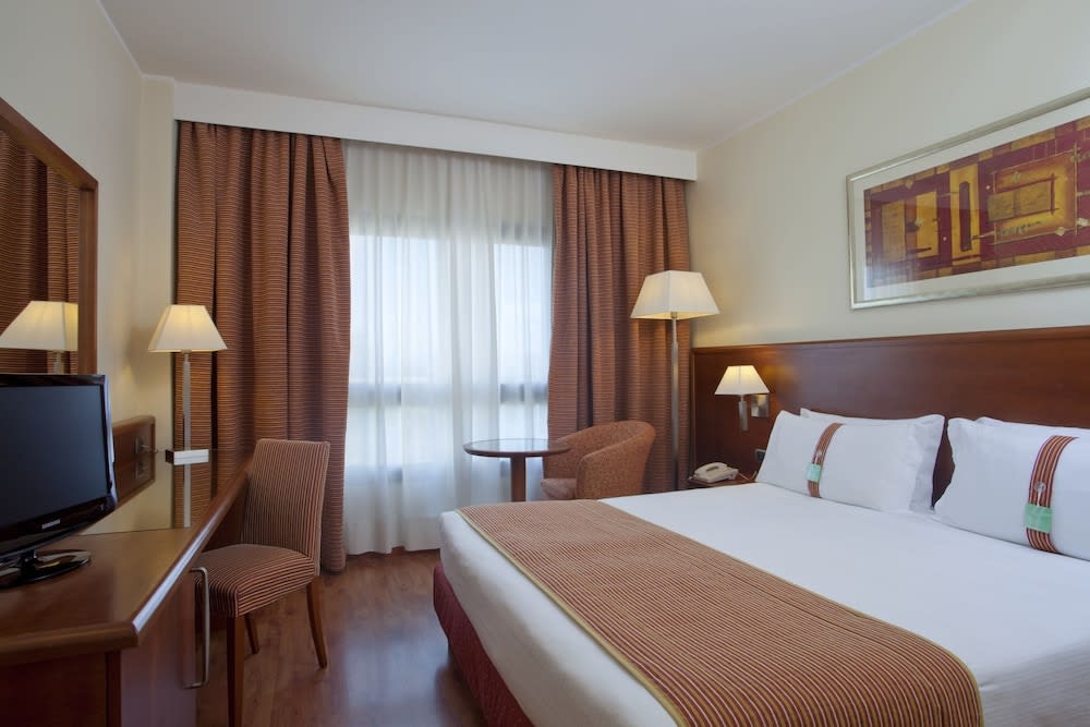 Holiday Inn CAGLIARI by IHG 4