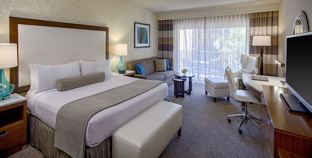 Crowne Plaza Resort PHOENIX - CHANDLER GOLF RESORT by IHG 2