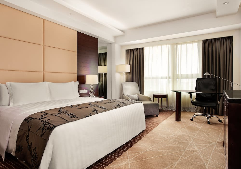 Crowne Plaza BEIJING INTERNATIONAL AIRPORT by IHG 3