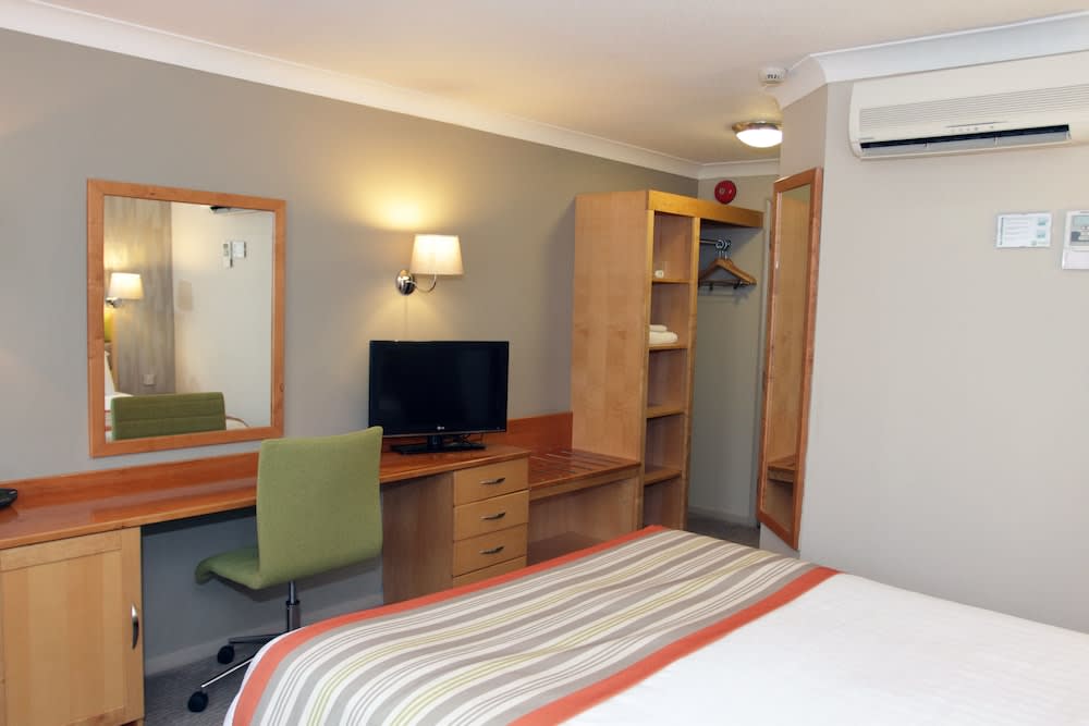 Holiday Inn A55 CHESTER WEST by IHG 2