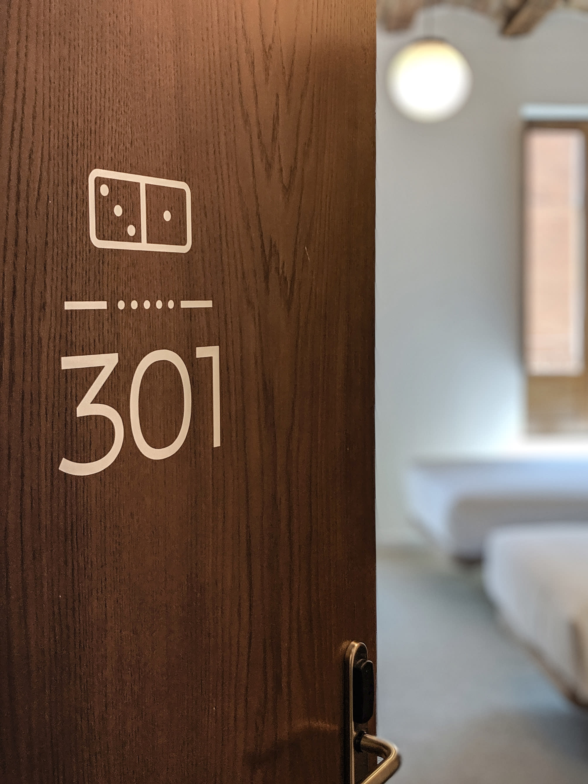 Original Domino House 5