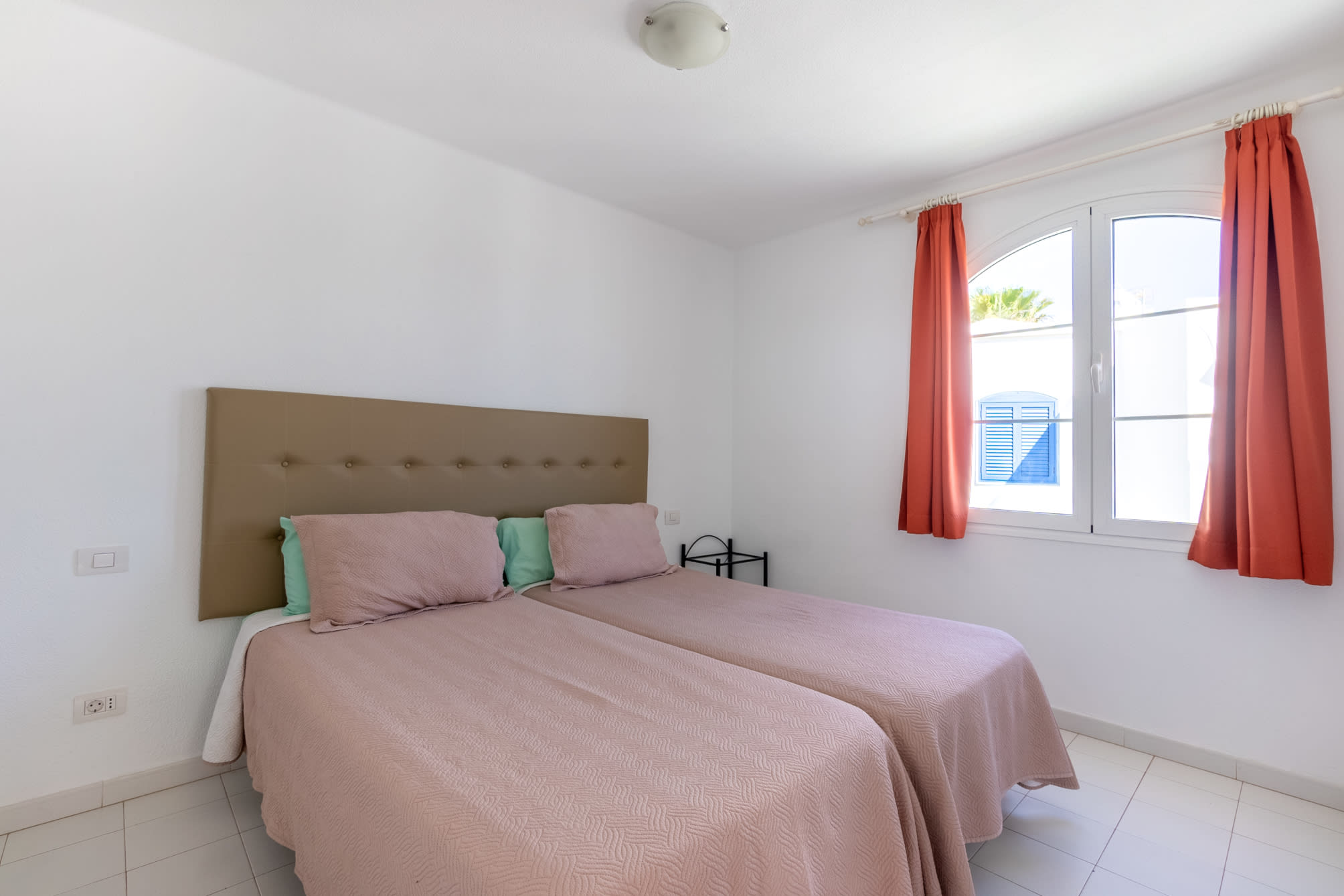 Apartamentos Corona Mar 3