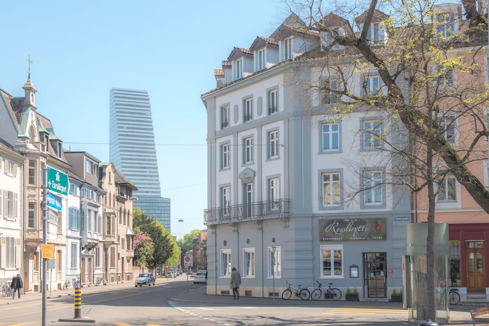 Lille - Bâle - Hotel Restaurant Resslirytti