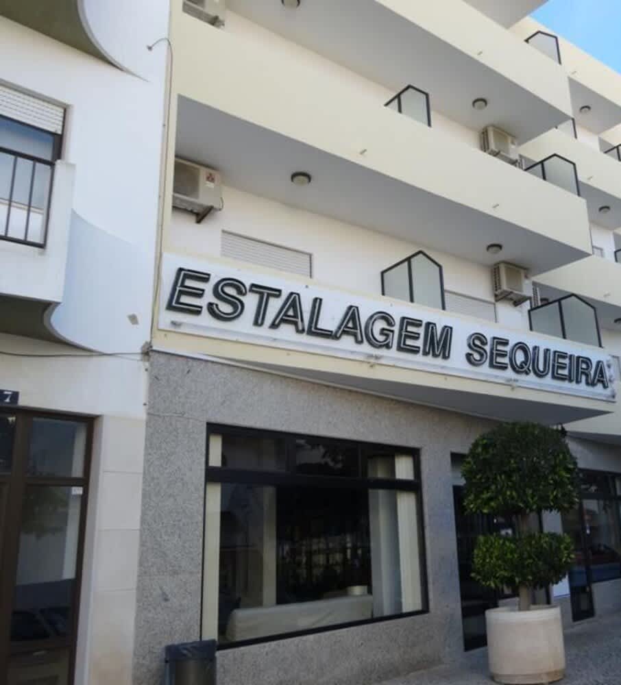 Marseille - Faro - Estalagem Sequeira