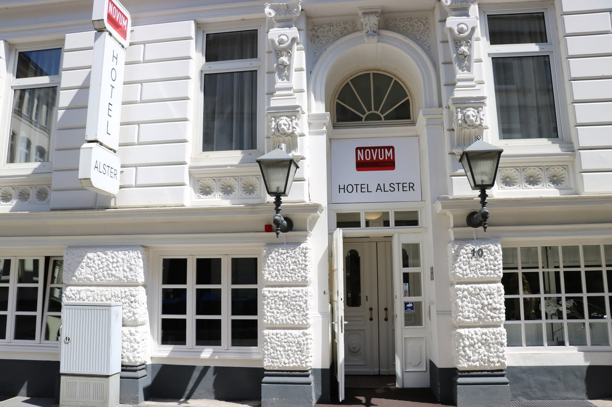 Novum Hotel Alster Hamburg 1