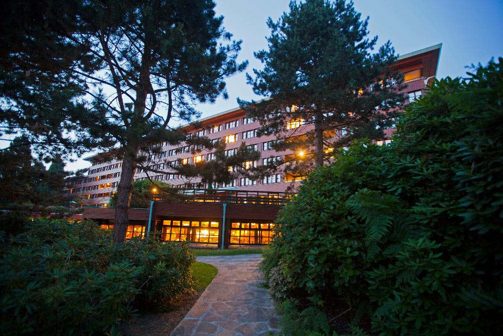 Genève - Disneyland Paris - Disney's Sequoia Lodge + Tickets