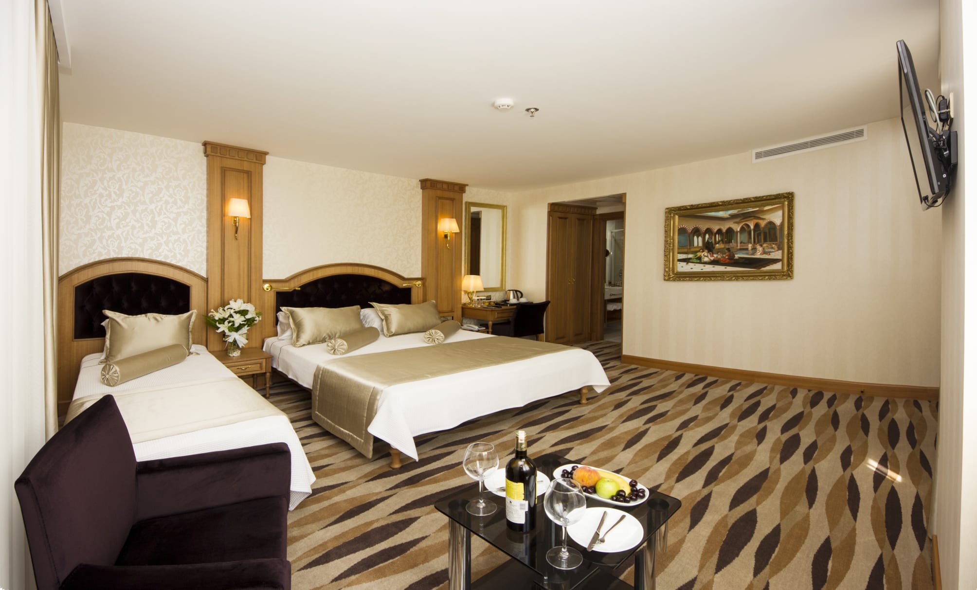 Aprilis Hotel - Special Category 4