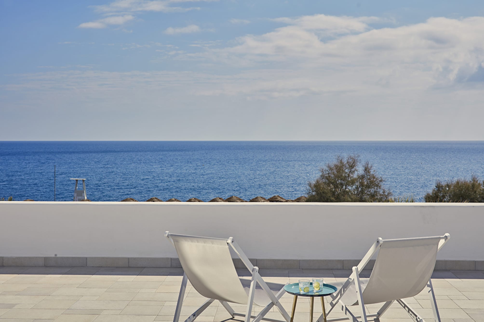 Aqua Blue Beach Hotel 5