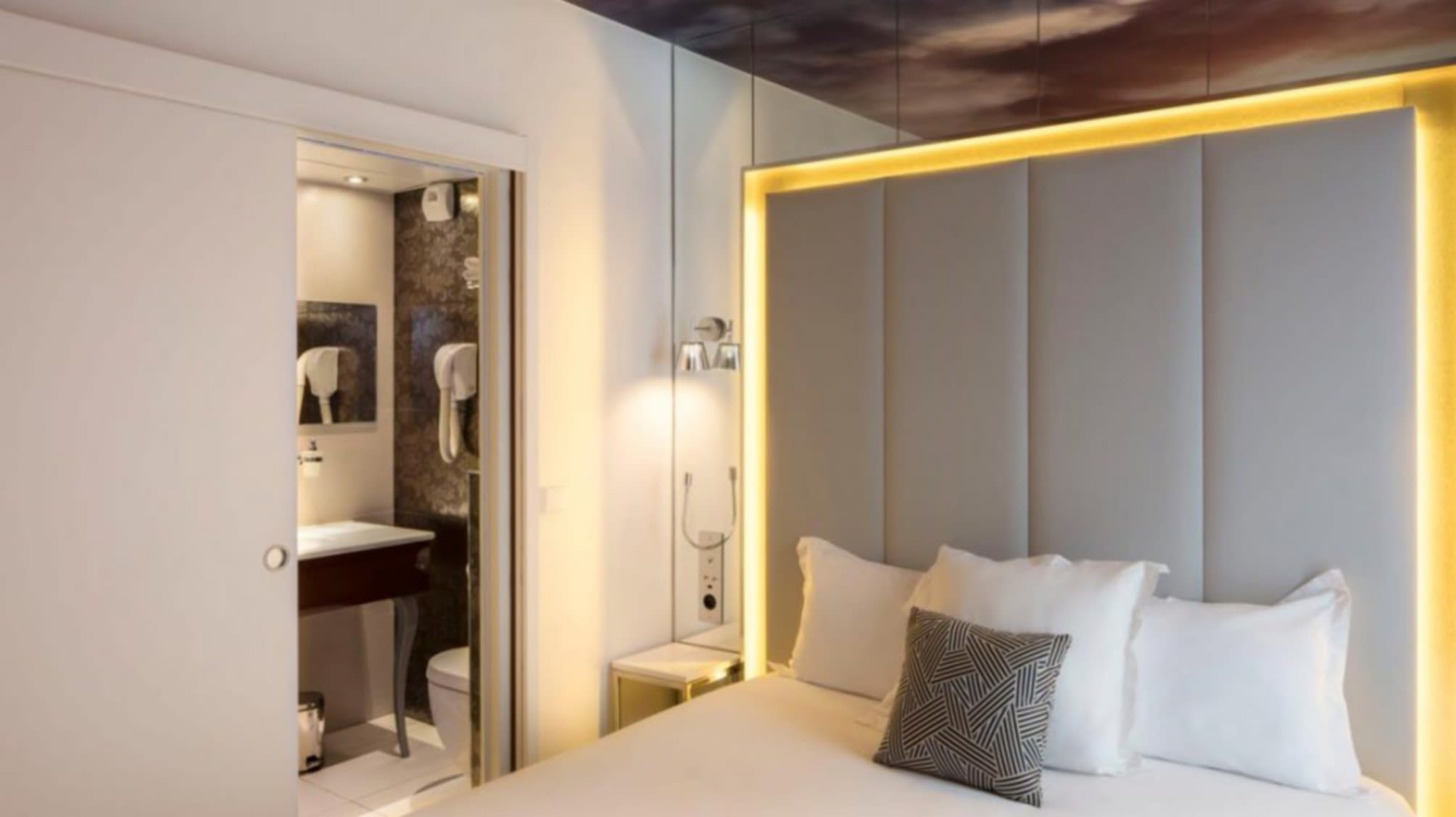 Nouvel Hôtel Eiffel 5