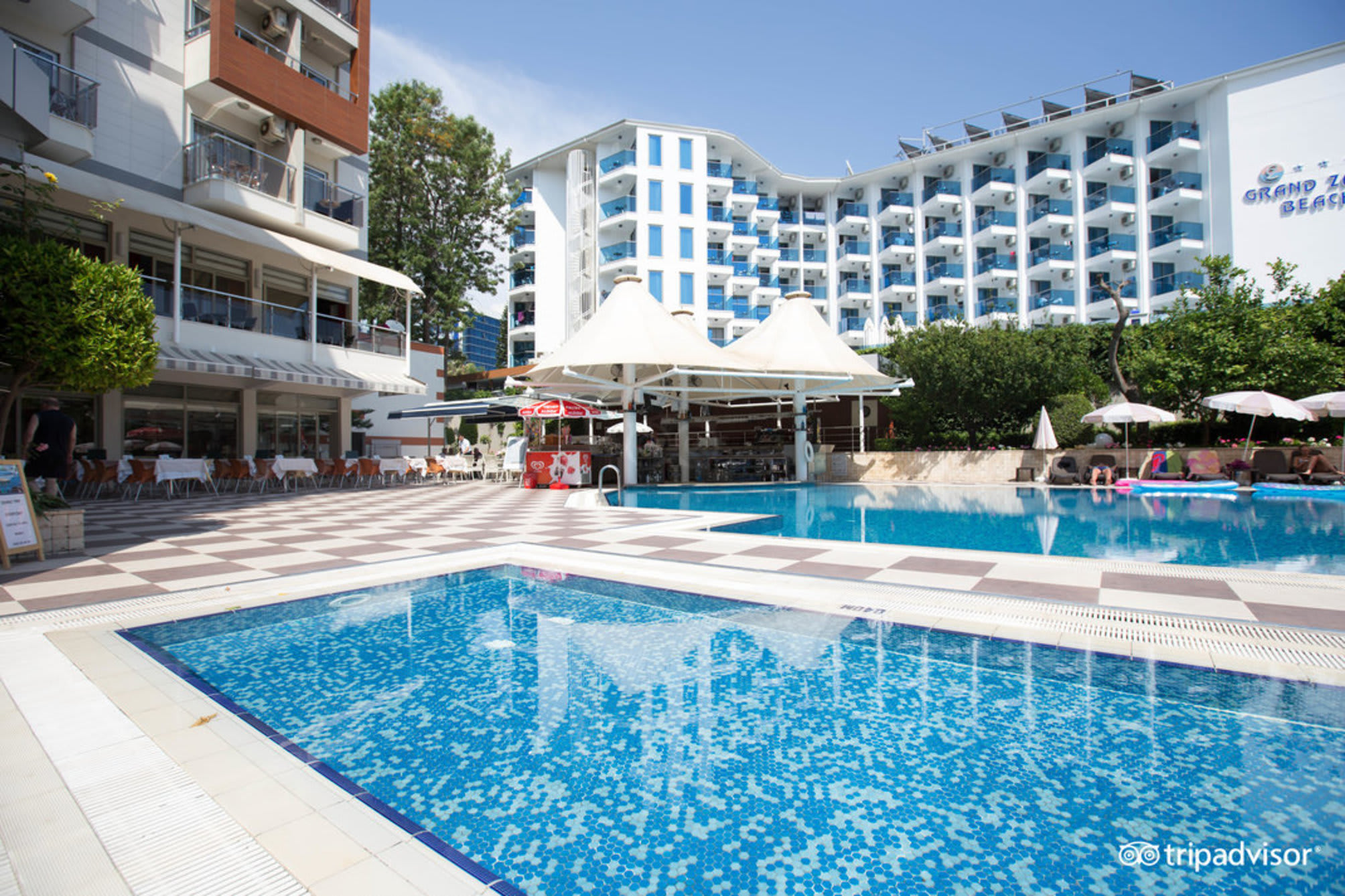 Grand Okan Hotel 1