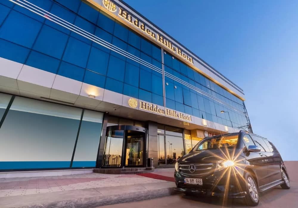 Paris - Istanbul - Hidden Hills Istanbul Airport Hotel