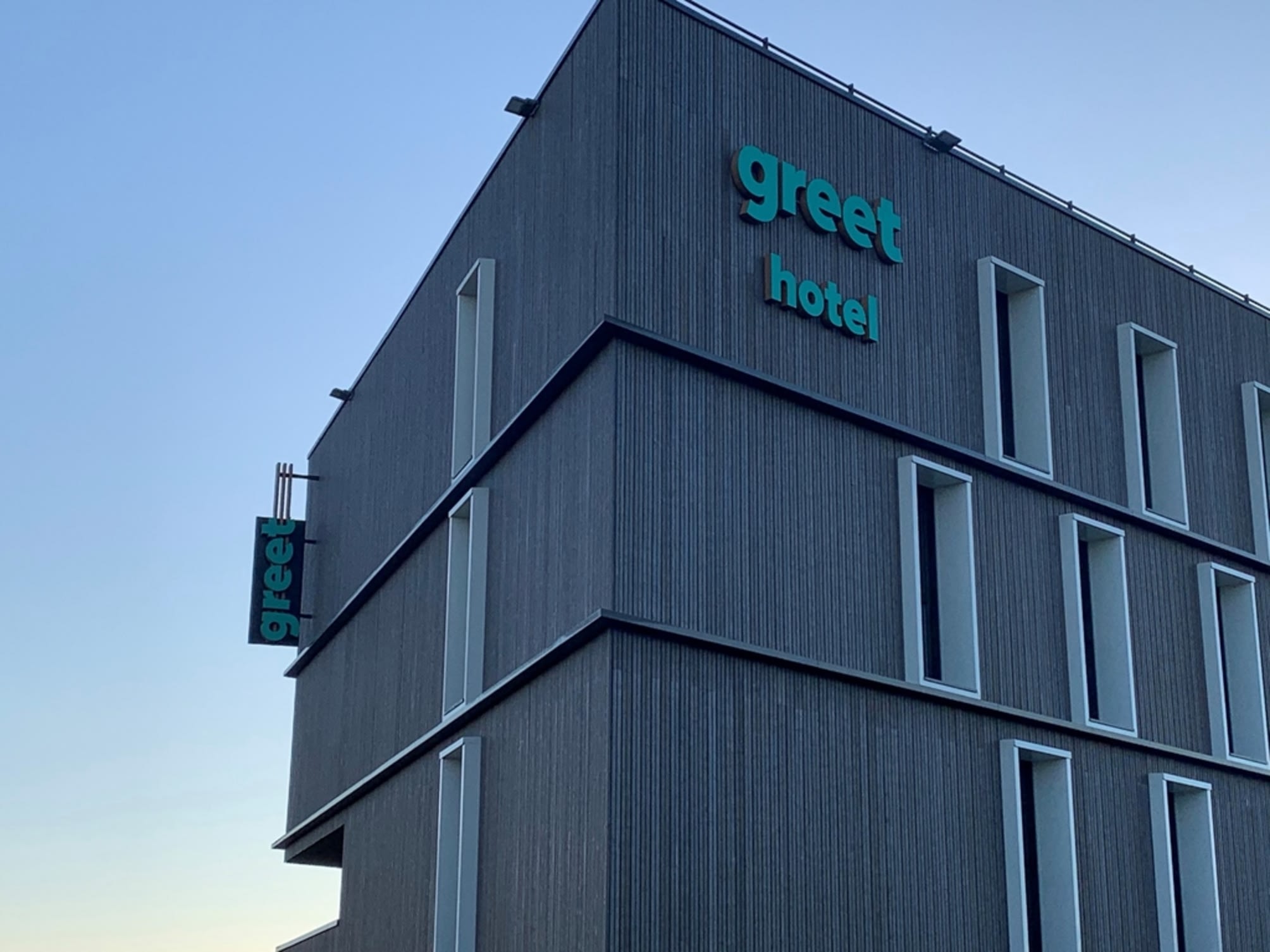 greet Hotel Rennes Pace 2