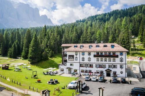 Hotel Sella***s 1