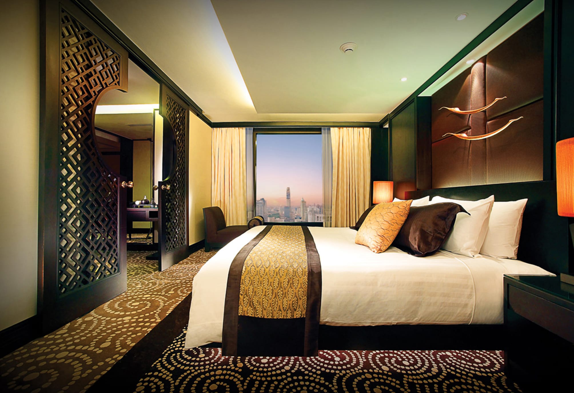 Banyan Tree Bangkok 3