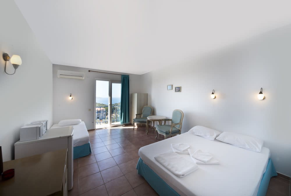 Bâle Mulhouse - Kas - Miramar Pansiyon