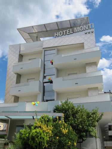 Paris - Rimini - HOTEL MONTI