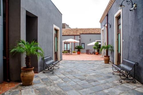 Lyon - Sicile - Dimora De Mauro