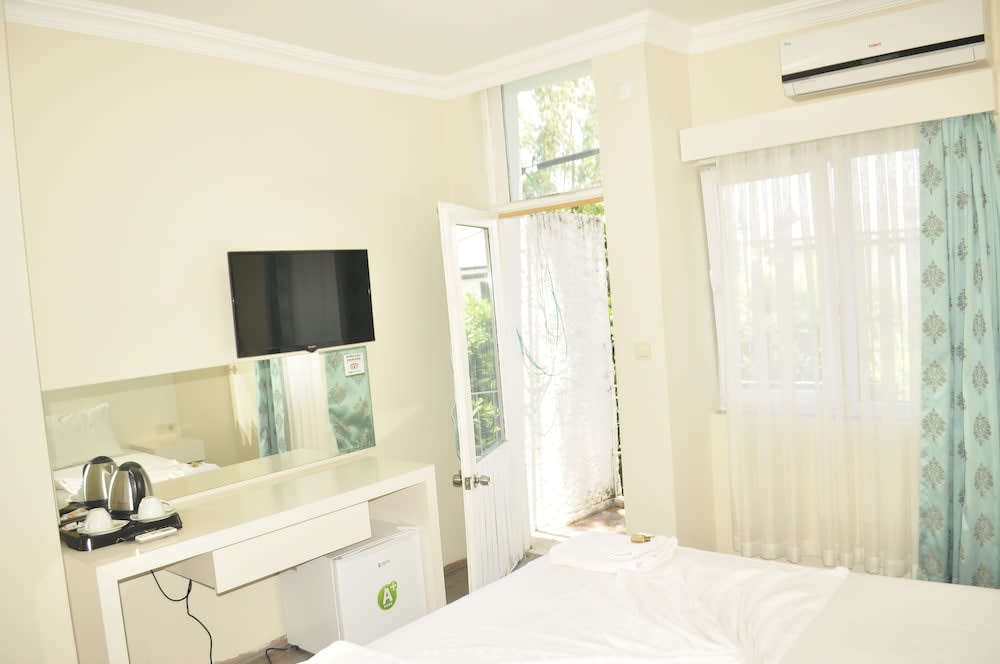 Lyon - Antalya - Kemer Park Hotel