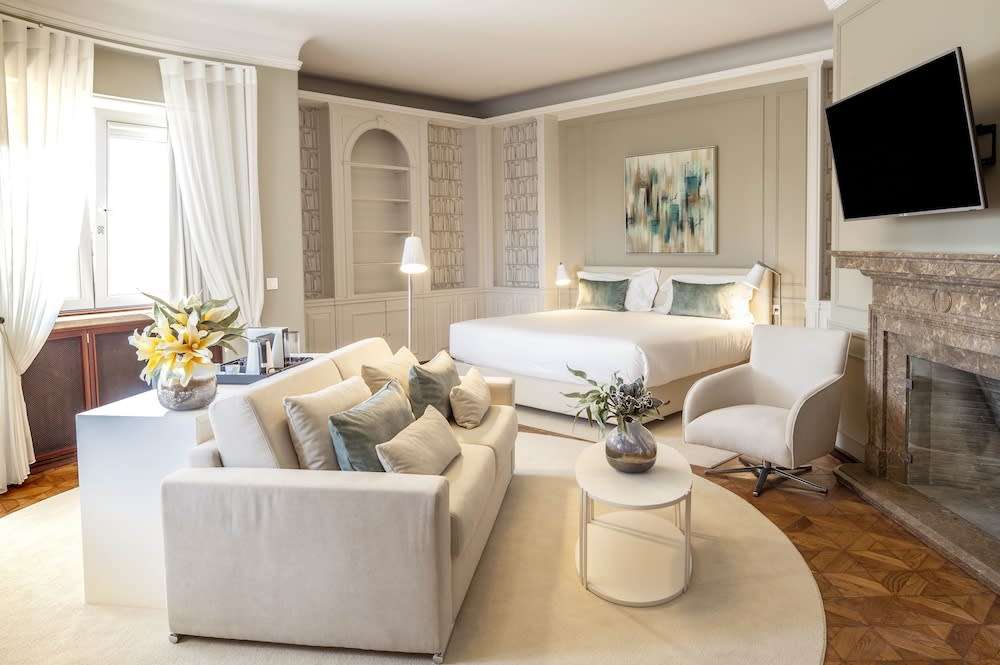 Lyon - Lisbonne - Luzeiros Suites