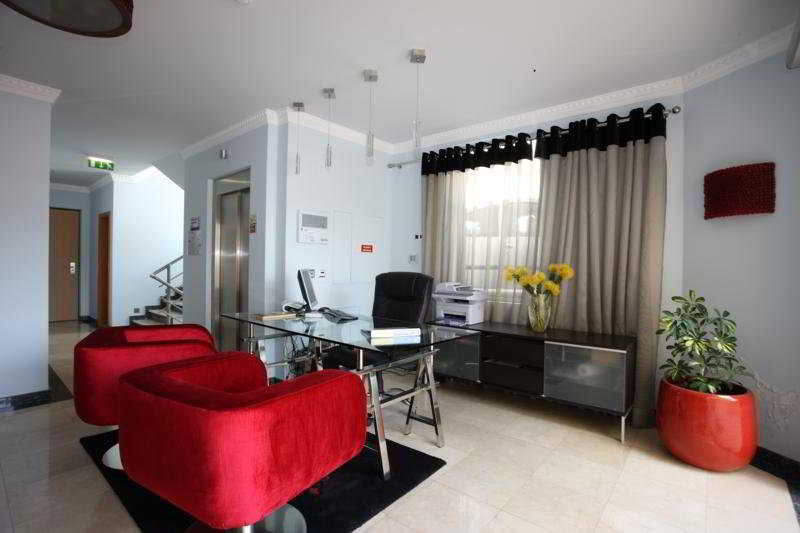Hotel Apartamentos Baia Brava 5