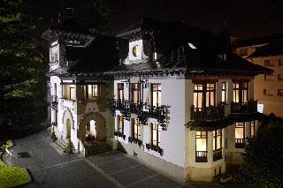 Palacio Arias 2