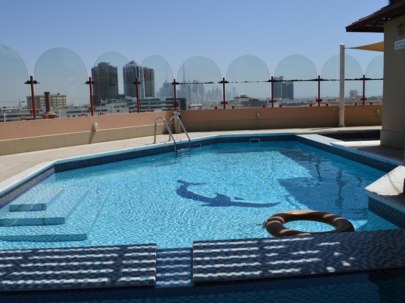 Dolphin hotel Apartments Dubai 2