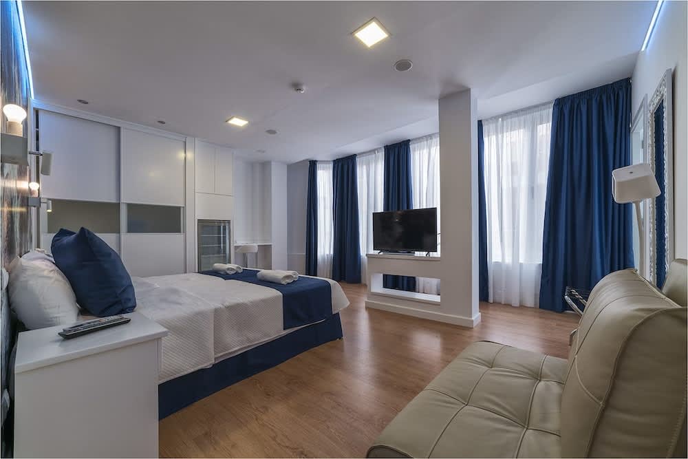 Paris - Las Palmas de Gran Canaria - Hotel Ciudad del Mar