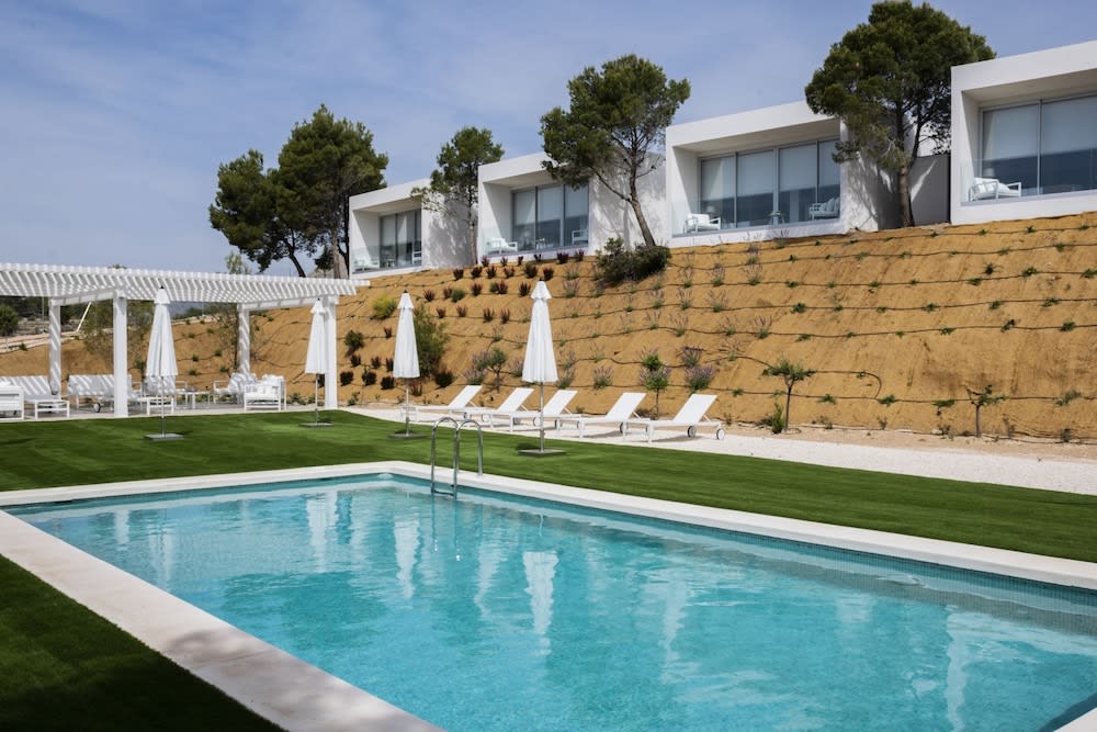 Genève - Benidorm - Puig Campana Nature Suites Hotel & BTT