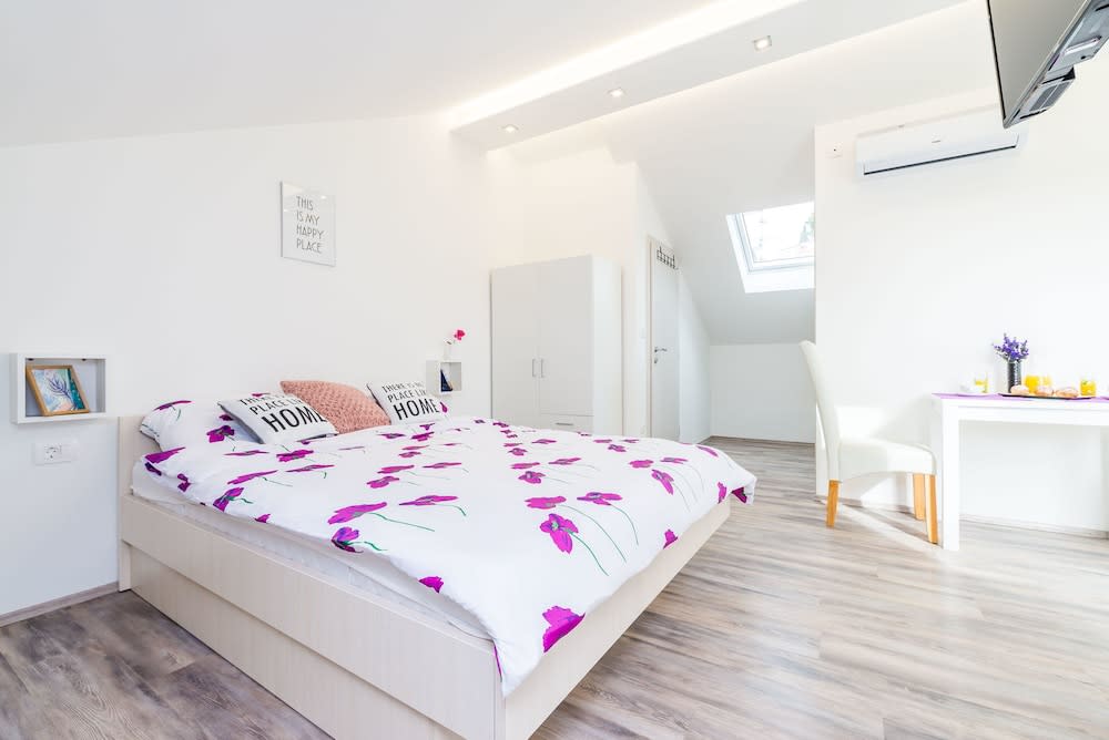 Lyon - Croatie - Bovolini's Place