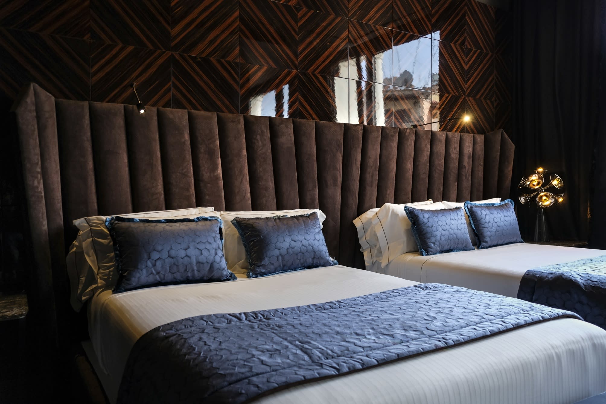 U-Visionary Roma Hotel 2