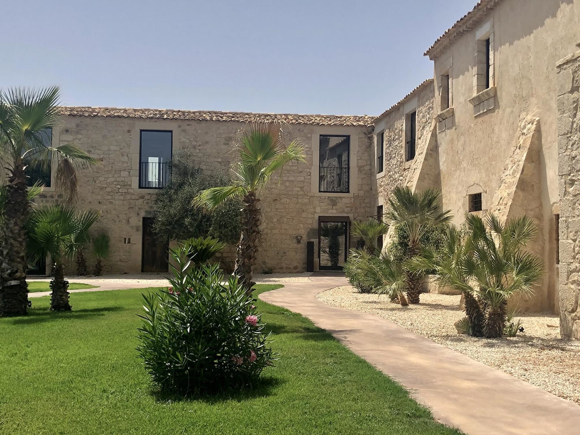 Pietra d'Acqua Resort & Spa by Geocharme 3