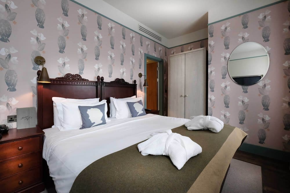 Genève - Londres - The Morton Hotel