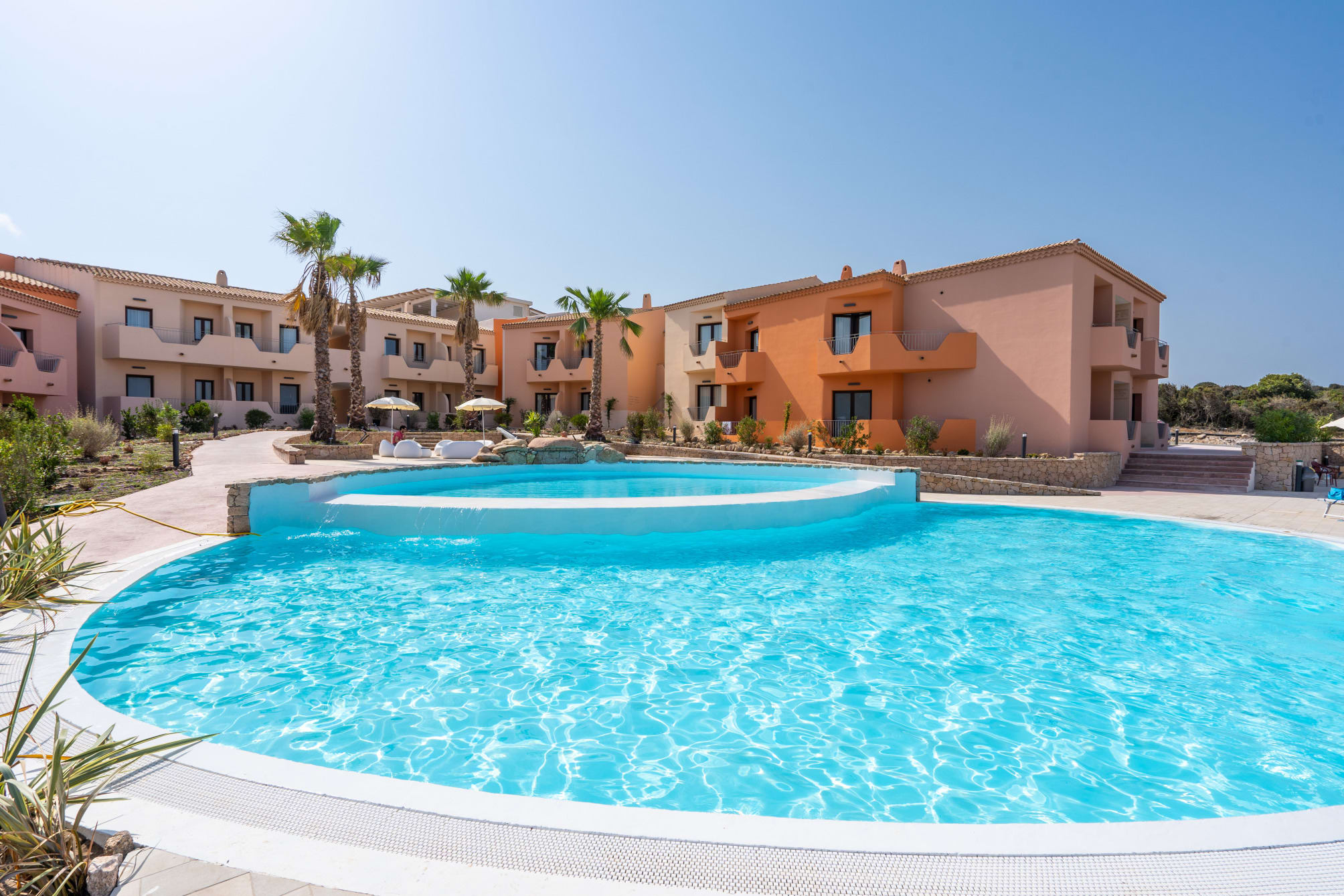 Amareclub Red Sun Village 1