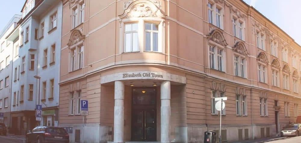 Paris - Bratislava - Elisabeth Old Town